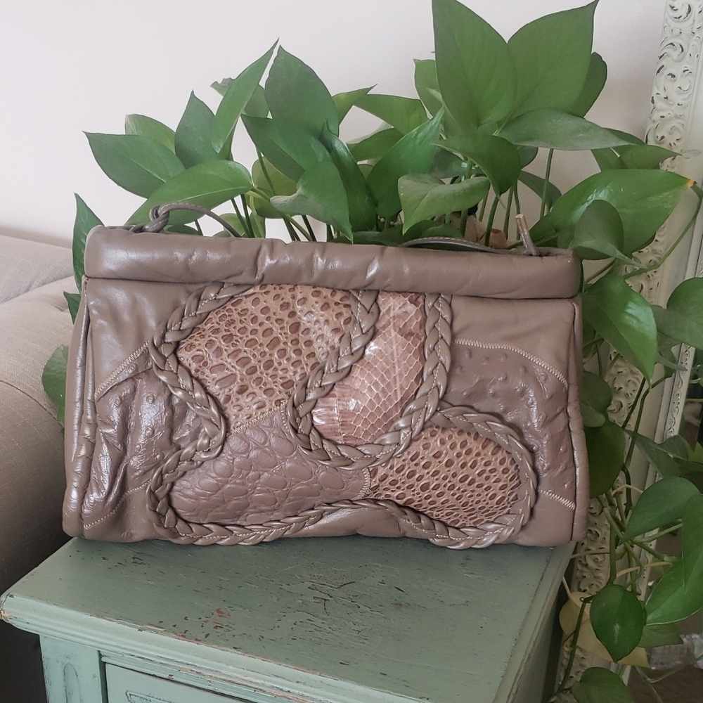 Vintage 80s Leather Clutch Crossbody Bag